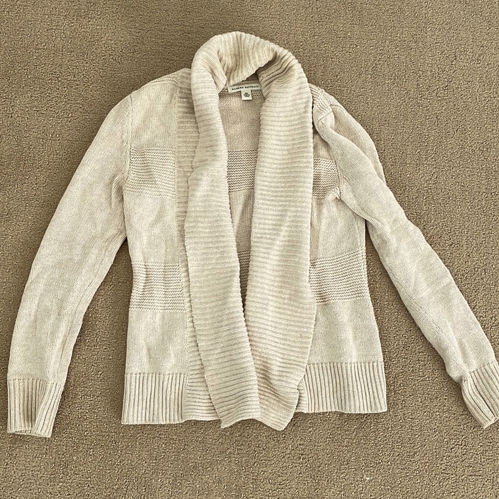 Banana Republic warm oatmeal shawled cardigan sweater